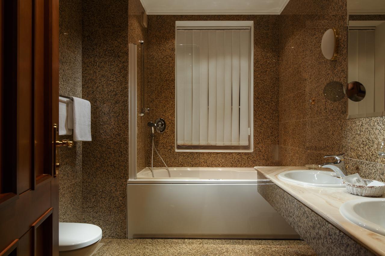 Lazensky Hotel Moskevsky Dvur Karlsbad Buitenkant foto