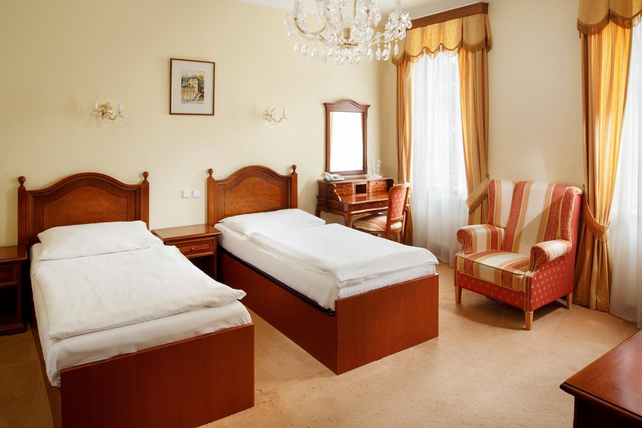 Lazensky Hotel Moskevsky Dvur Karlsbad Buitenkant foto